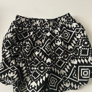 Aztec Patterned High Waist Women's Shorts